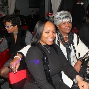 Meet your Posher, Joyce